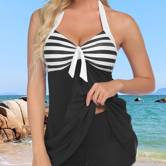Vintage Two Piece Retro Tankini Set in Black and White - Picture 5 of 5
